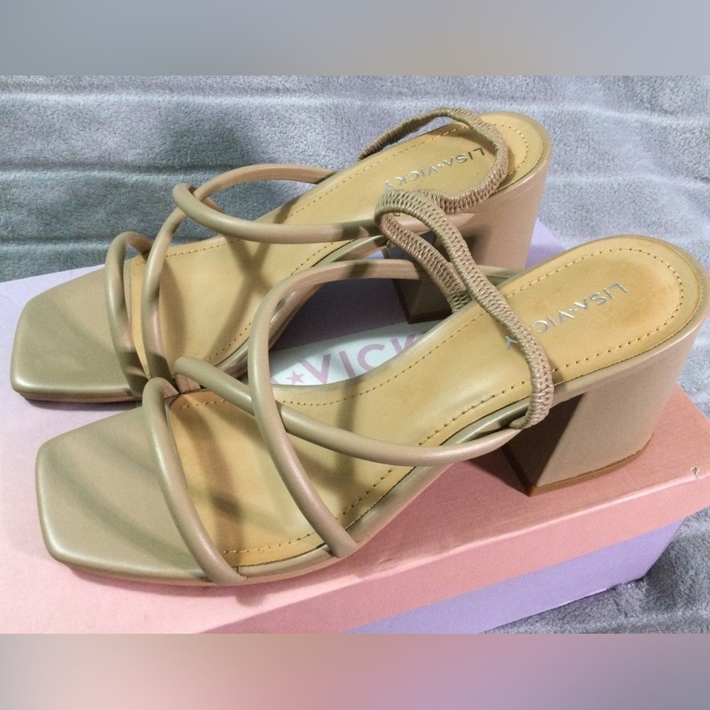 Lisa Vicky Illume Tan Strappy Block Heeled Sandals Size 8.5